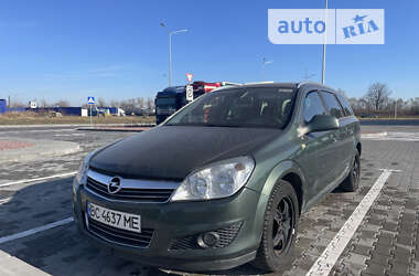 Opel Astra 2010