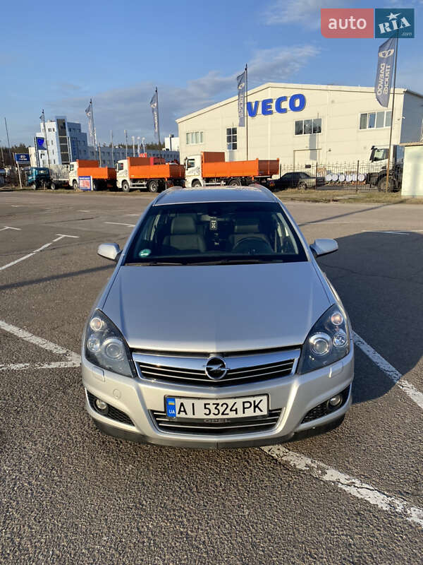 Opel Astra 2009