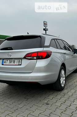 Универсал Opel Astra 2018 в 