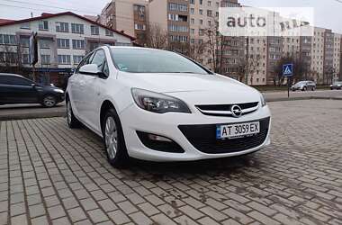 Opel Astra 2015