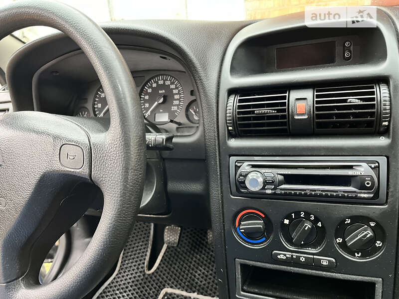 Хетчбек Opel Astra 2007 в Бориславі