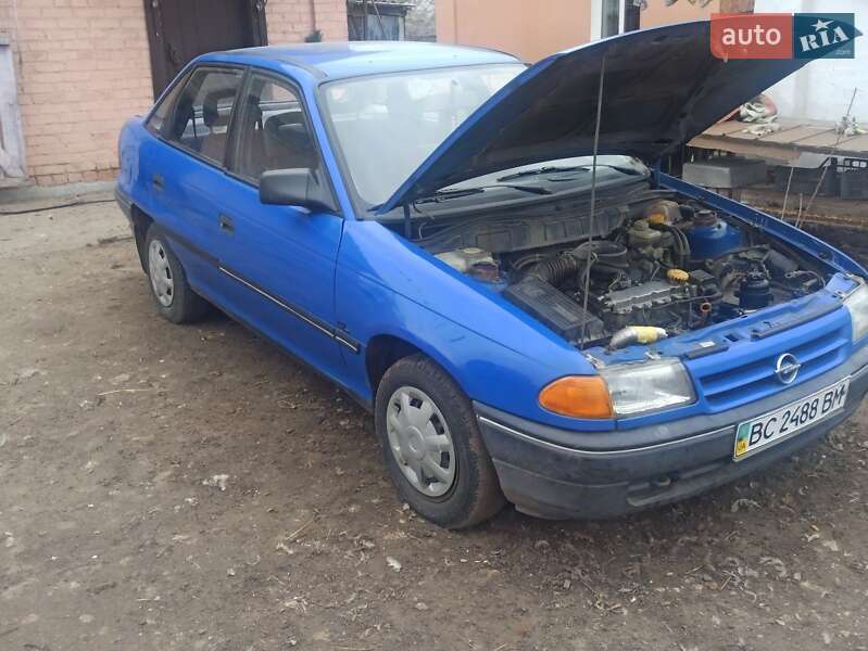 Седан Opel Astra 1994 в Фастове фото 15 Седан Opel Astra 1994 в Фастове