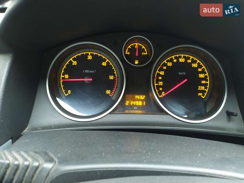 Універсал Opel Astra 2006 в Тетієві