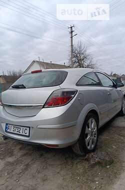 Купе Opel Astra 2005 в Вышгороде
