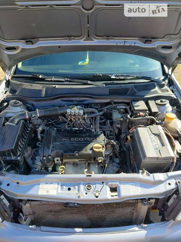 Седан Opel Astra 2008 в Хмельнике