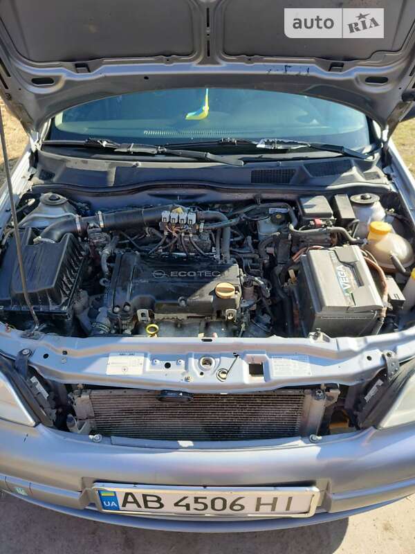 Седан Opel Astra 2008 в Хмельнике