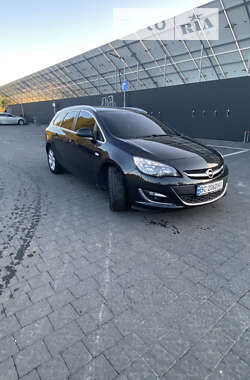 Универсал Opel Astra 2015 в Самборе