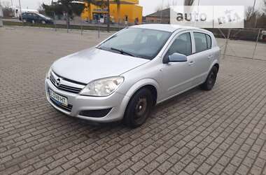 Хетчбек Opel Astra 2008 в Іваничах