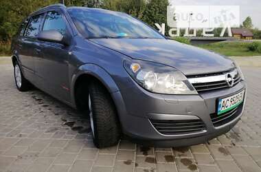 Универсал Opel Astra 2005 в Луцке