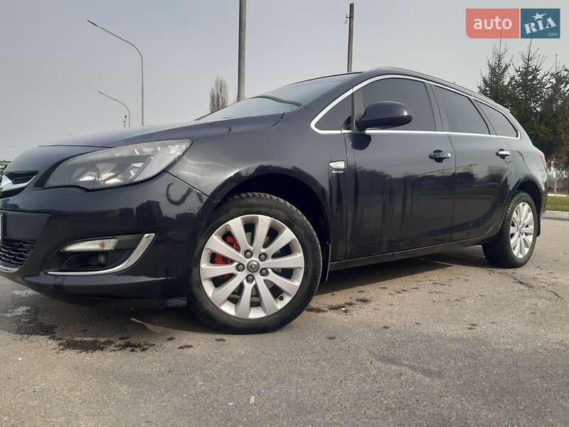 Opel Astra 2012