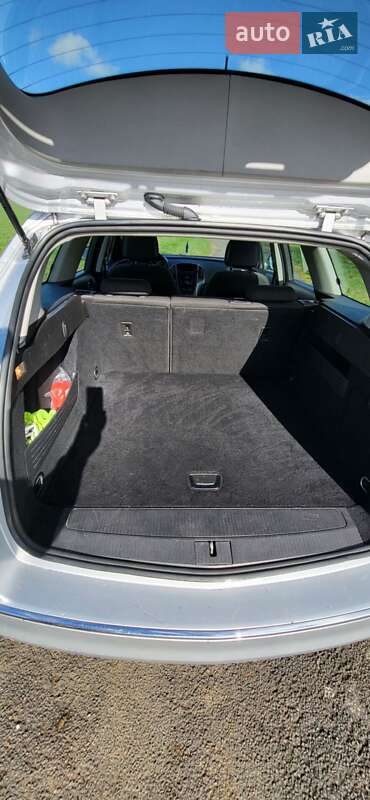 Универсал Opel Astra 2013 в Дрогобыче фото 14 Универсал Opel Astra 2013 в Дрогобыче