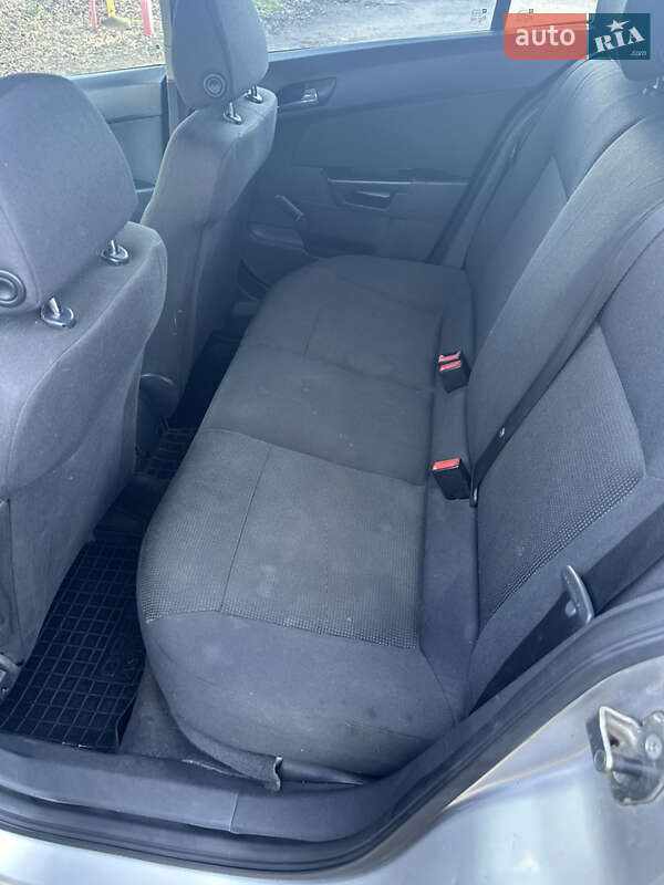 Хэтчбек Opel Astra 2008 в Одессе фото 14 Хэтчбек Opel Astra 2008 в Одессе