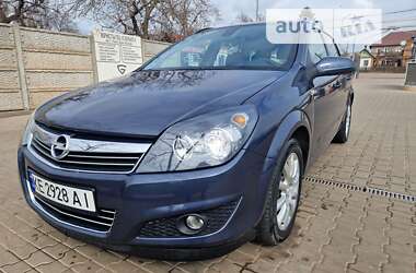 Opel Astra 2007