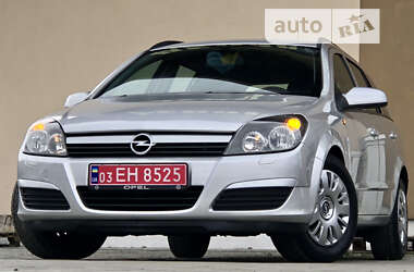 Универсал Opel Astra 2005 в Дрогобыче