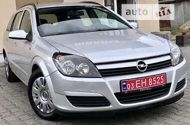 Универсал Opel Astra 2005 в Дрогобыче