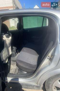 Хэтчбек Opel Astra 2000 в 