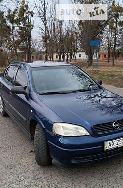 Седан Opel Astra 2004 в Харкові