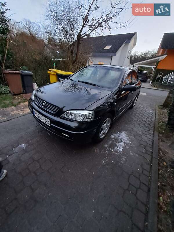 Универсал Opel Astra 2008 в Залещиках