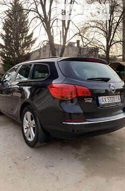 Opel Astra 2013