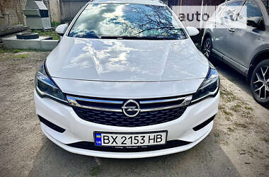 Универсал Opel Astra 2018 в Виннице