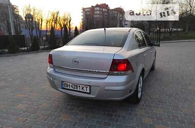 Седан Opel Astra 2009 в Тернополе