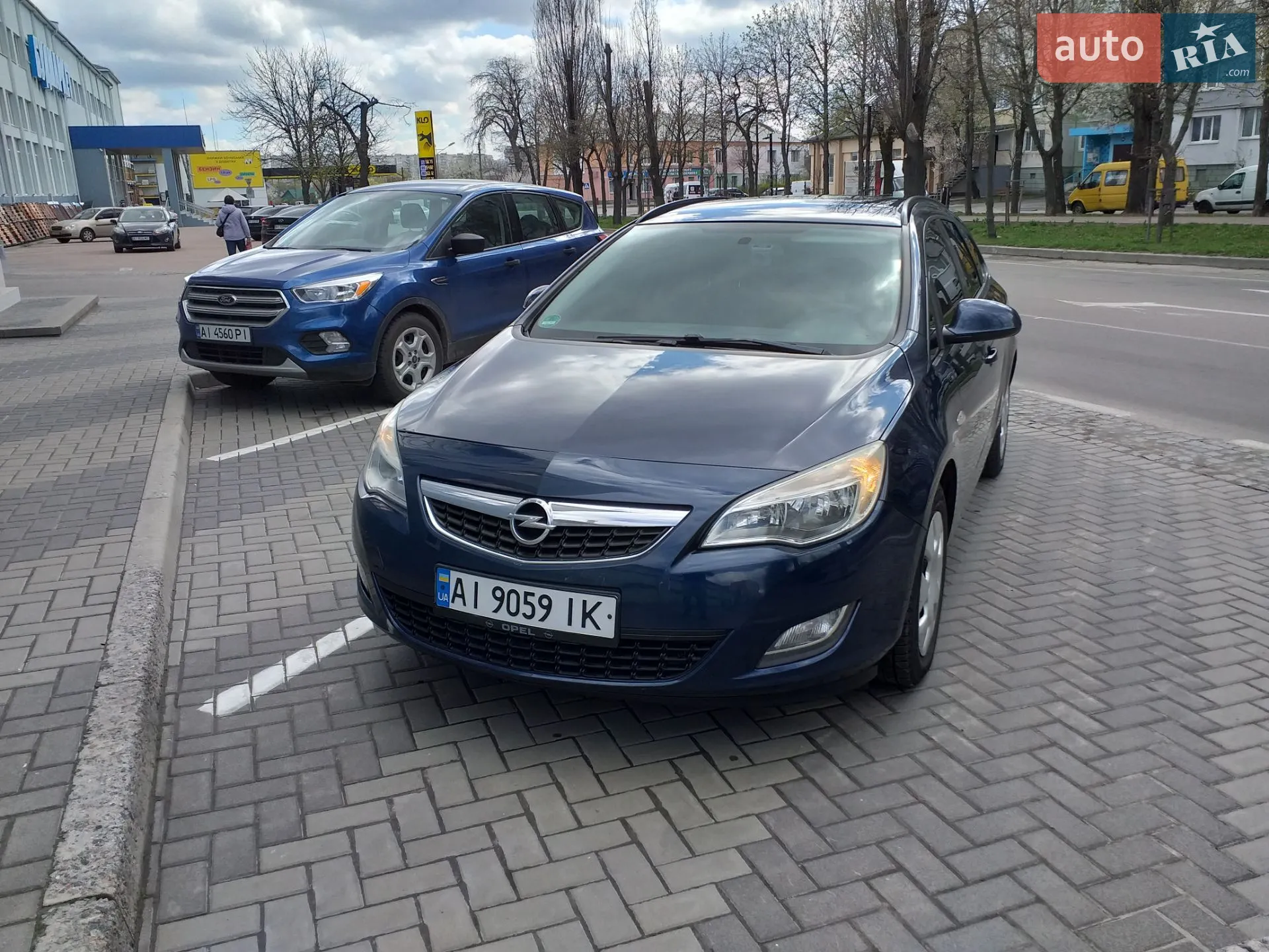 2011 Opel Astra - мініатюра 2