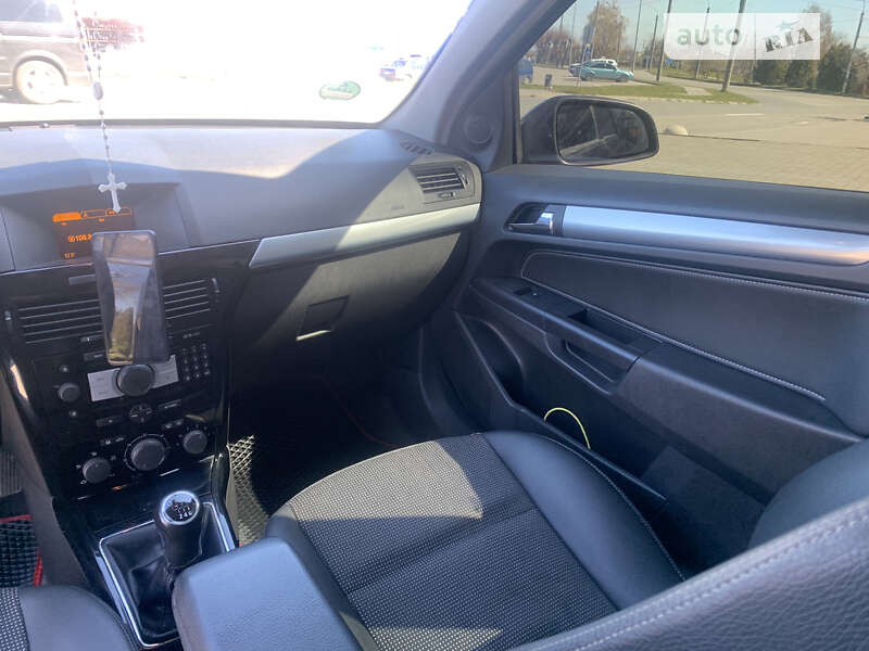 Универсал Opel Astra 2008 в Шепетовке