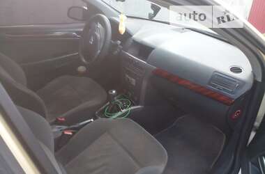 Хетчбек Opel Astra 2004 в Хоролі