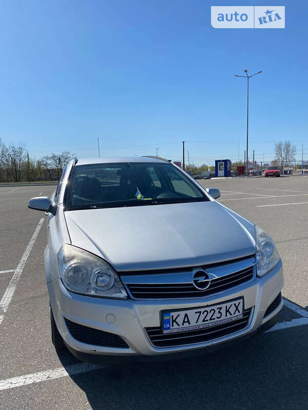 Універсал Opel Astra 2007 в Києві