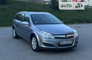 Opel Astra 2009