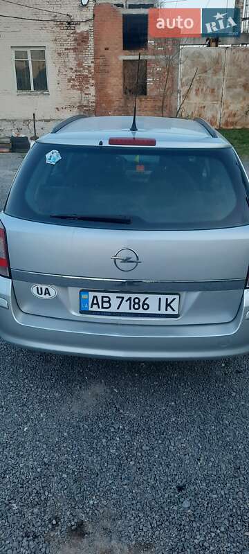Універсал Opel Astra 2008 в Вінниці