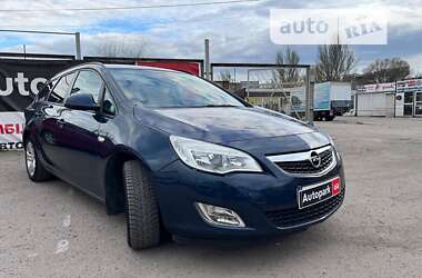 Универсал Opel Astra 2011 в Запорожье