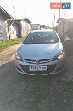 Opel Astra 2014