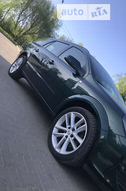 Универсал Opel Astra 2005 в Красилове