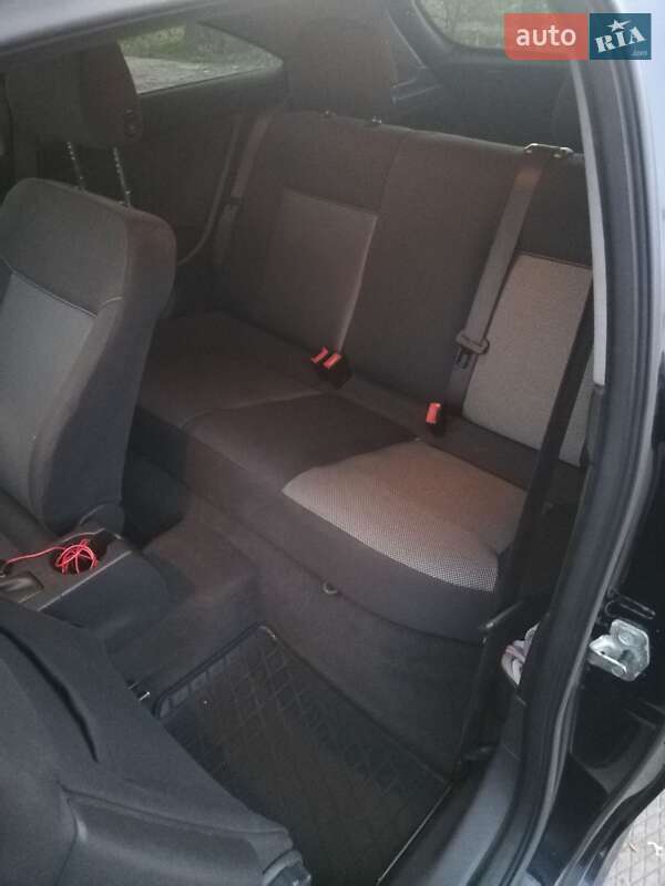 Хэтчбек Opel Astra 2008 в Балаклее