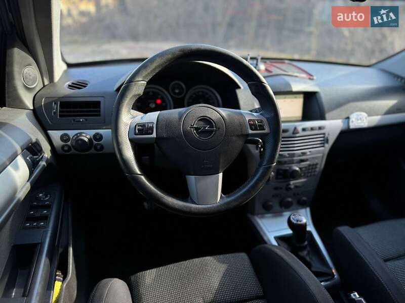 Универсал Opel Astra 2007 в Львове