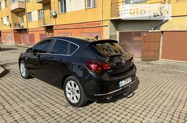 Хетчбек Opel Astra 2014 в Івано-Франківську