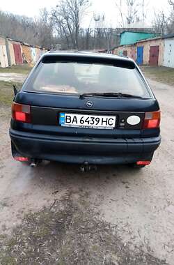 Хетчбек Opel Astra 1993 в Олександрії