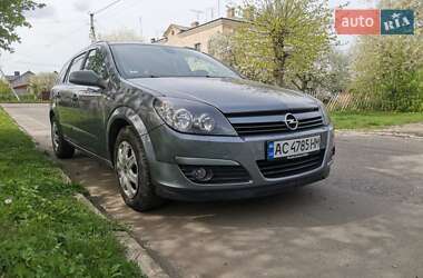 Універсал Opel Astra 2004 в Луцьку