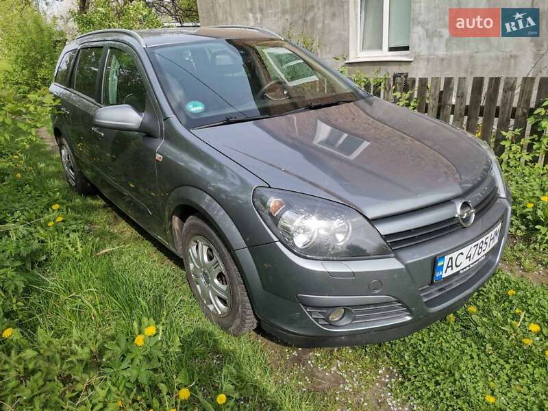 Универсал Opel Astra 2004 в Луцке