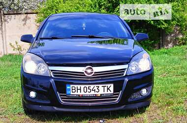 Хетчбек Opel Astra 2008 в Роздільній