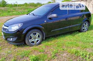 Хетчбек Opel Astra 2008 в Роздільній