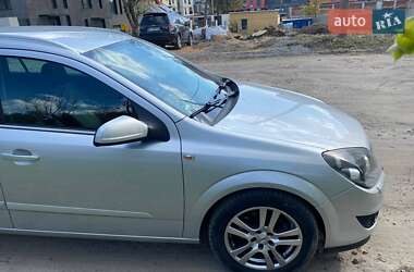 Универсал Opel Astra 2008 в Львове