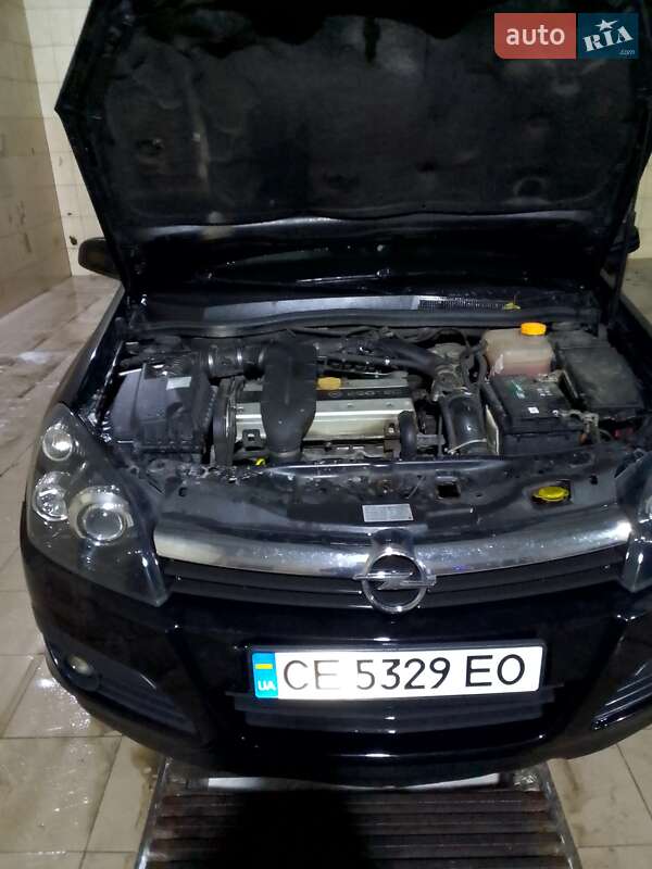 Универсал Opel Astra 2005 в Вижнице