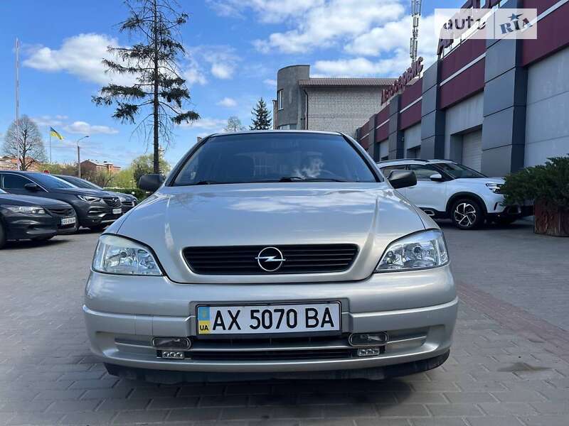 Седан Opel Astra 2007 в Харькове