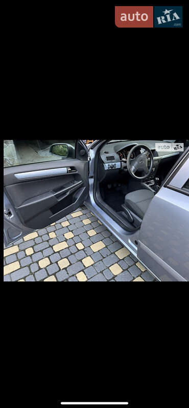 Універсал Opel Astra 2005 в Яворові фото 11 Універсал Opel Astra 2005 в Яворові