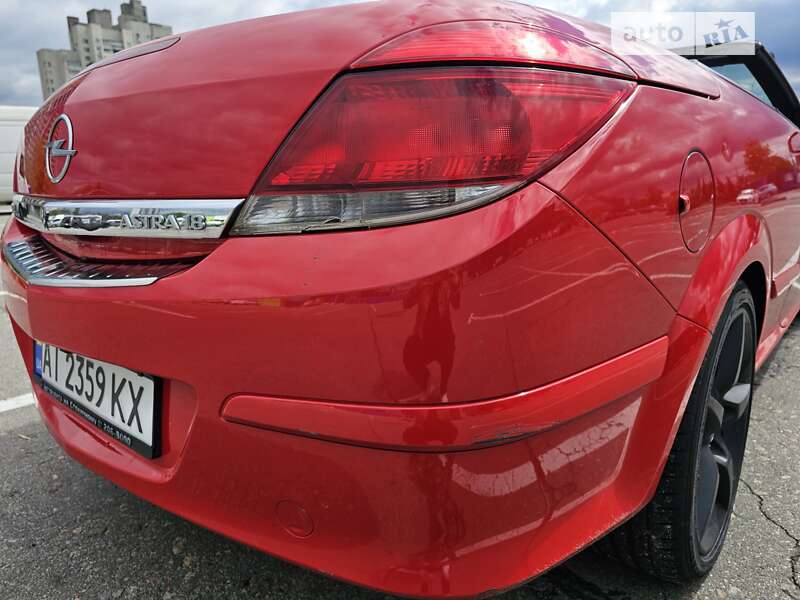 Кабриолет Opel Astra 2008 в Киеве