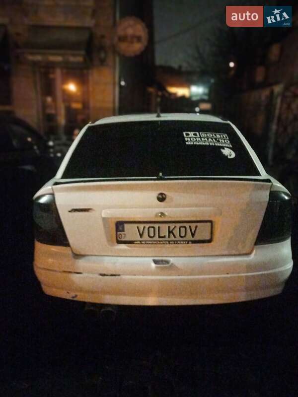 Хетчбек Opel Astra 2001 в Ужгороді