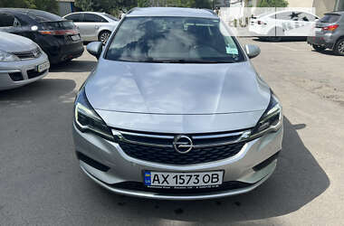 Универсал Opel Astra 2017 в Харькове