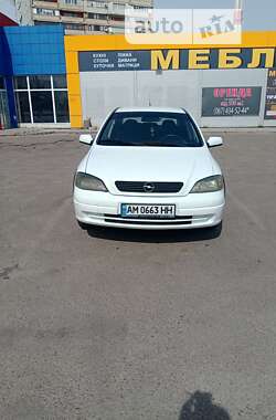Седан Opel Astra 2000 в Житомире
